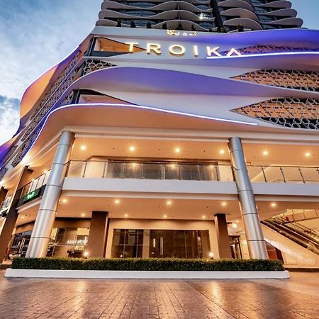 Golden Troika Kota Bharu - 2 Bedrooms Exterior photo